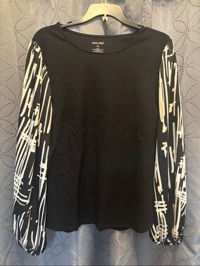 Nine West Black Knit Top with Black-and-White Printed Puff Sleeves